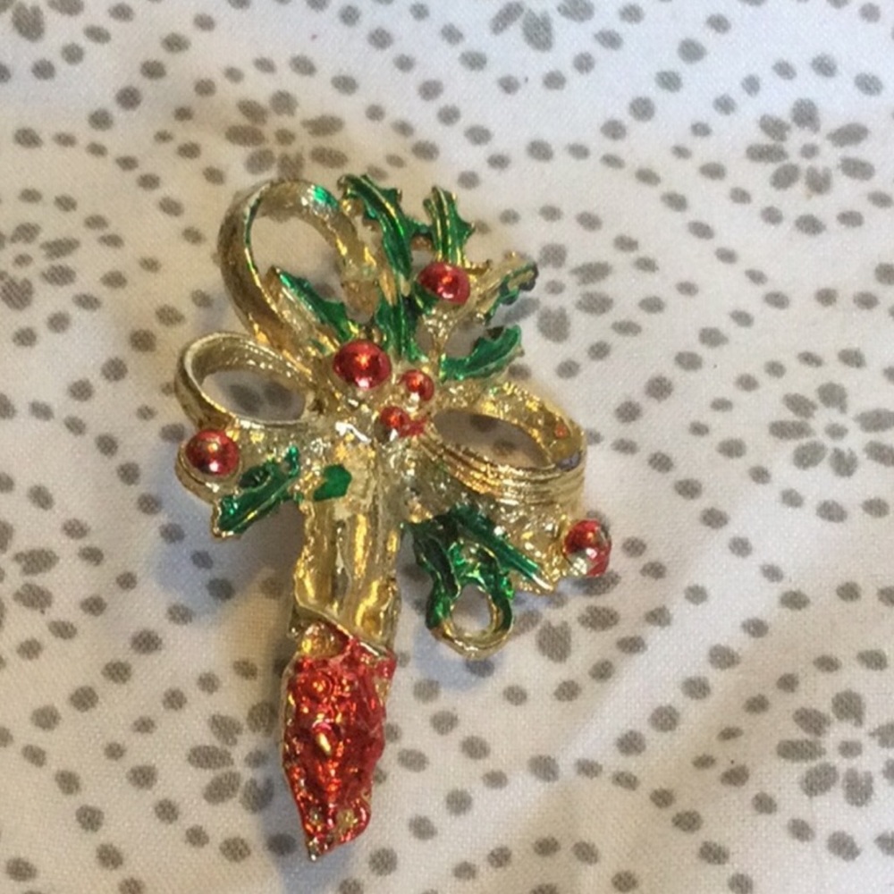 🌺$5.00 must bundle 🌺Candle  Christmas Brooch